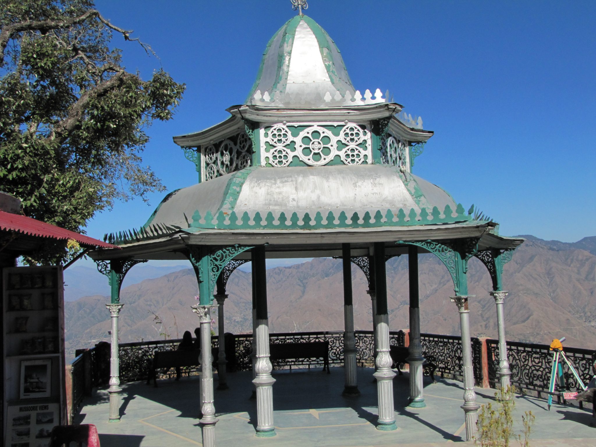 10 places to visit Lansdowne Trippy Mania