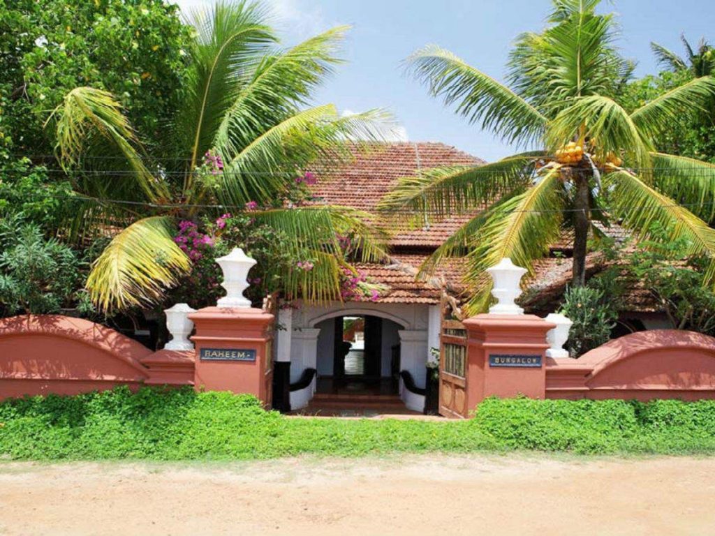 Restaurants In Alleppey Chakara